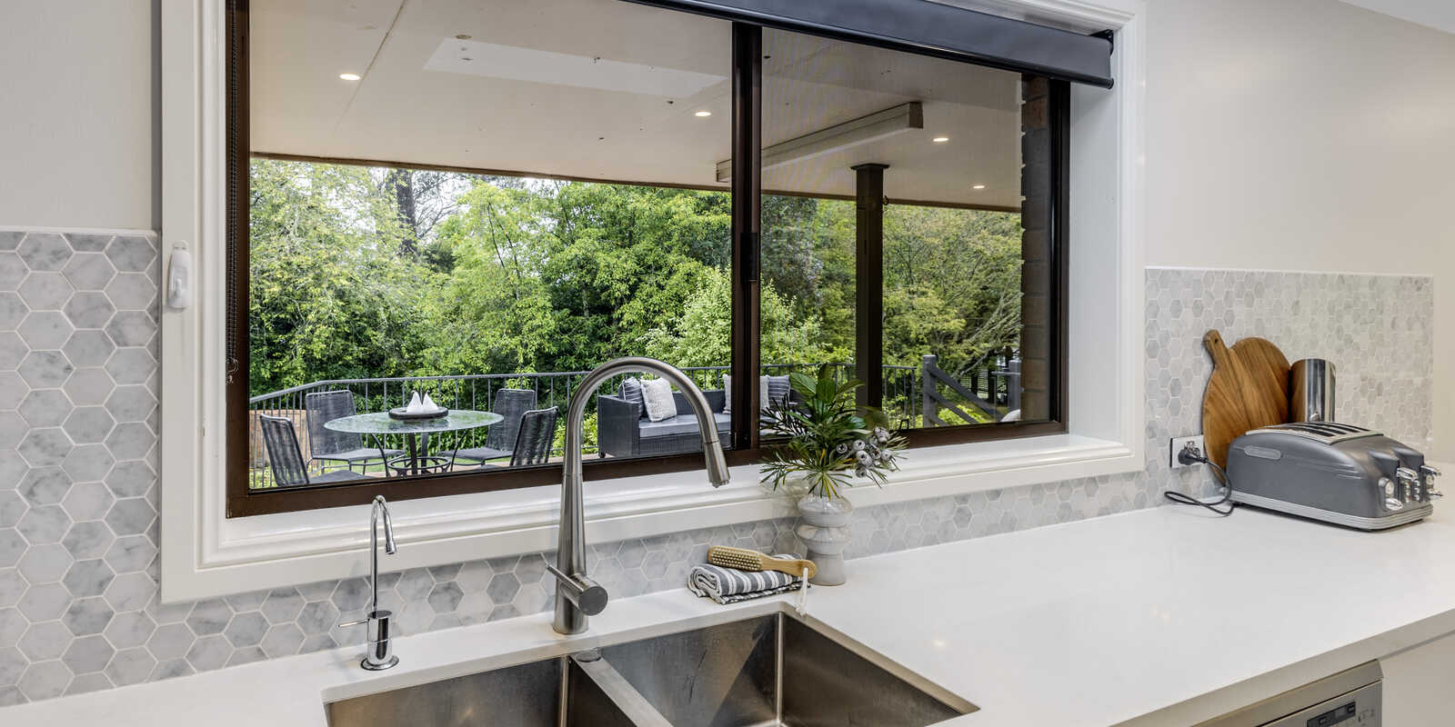 144-146 Evans Lookout Road Blackheath 144-146 Evans Lookout Road Blackheath