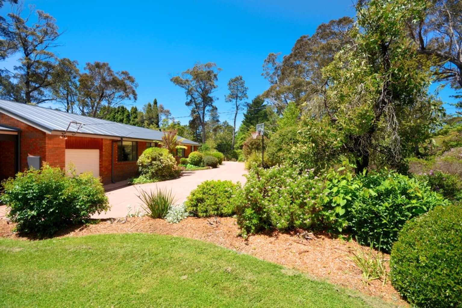 144-146 Evans Lookout Road Blackheath 144-146 Evans Lookout Road Blackheath