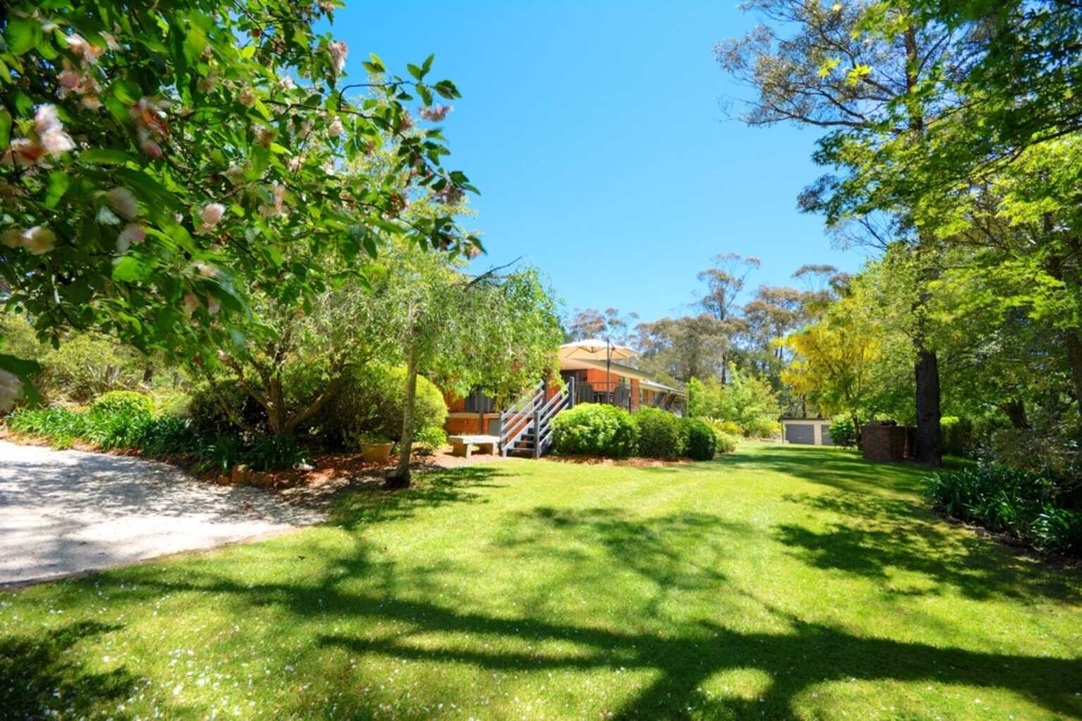 144-146 Evans Lookout Road Blackheath 144-146 Evans Lookout Road Blackheath