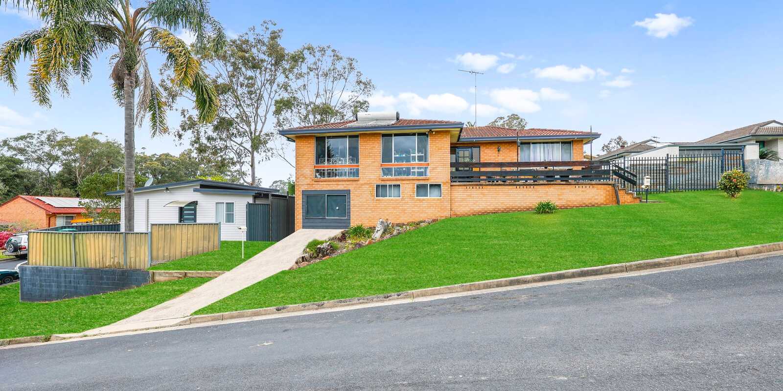 27 Kembla Crescent Ruse 27 Kembla Crescent Ruse