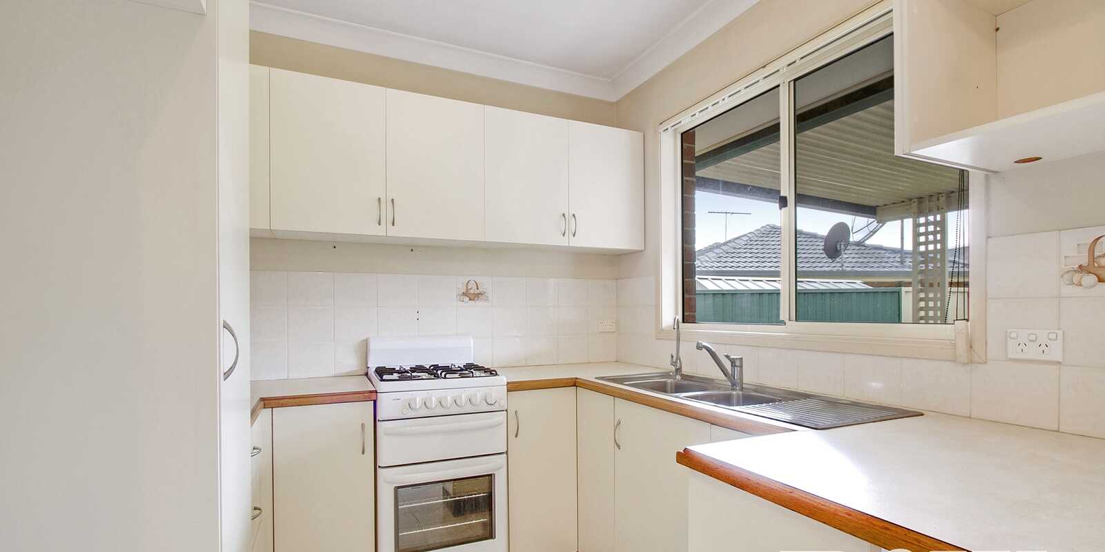 20 Martin Grove Colyton 20 Martin Grove Colyton