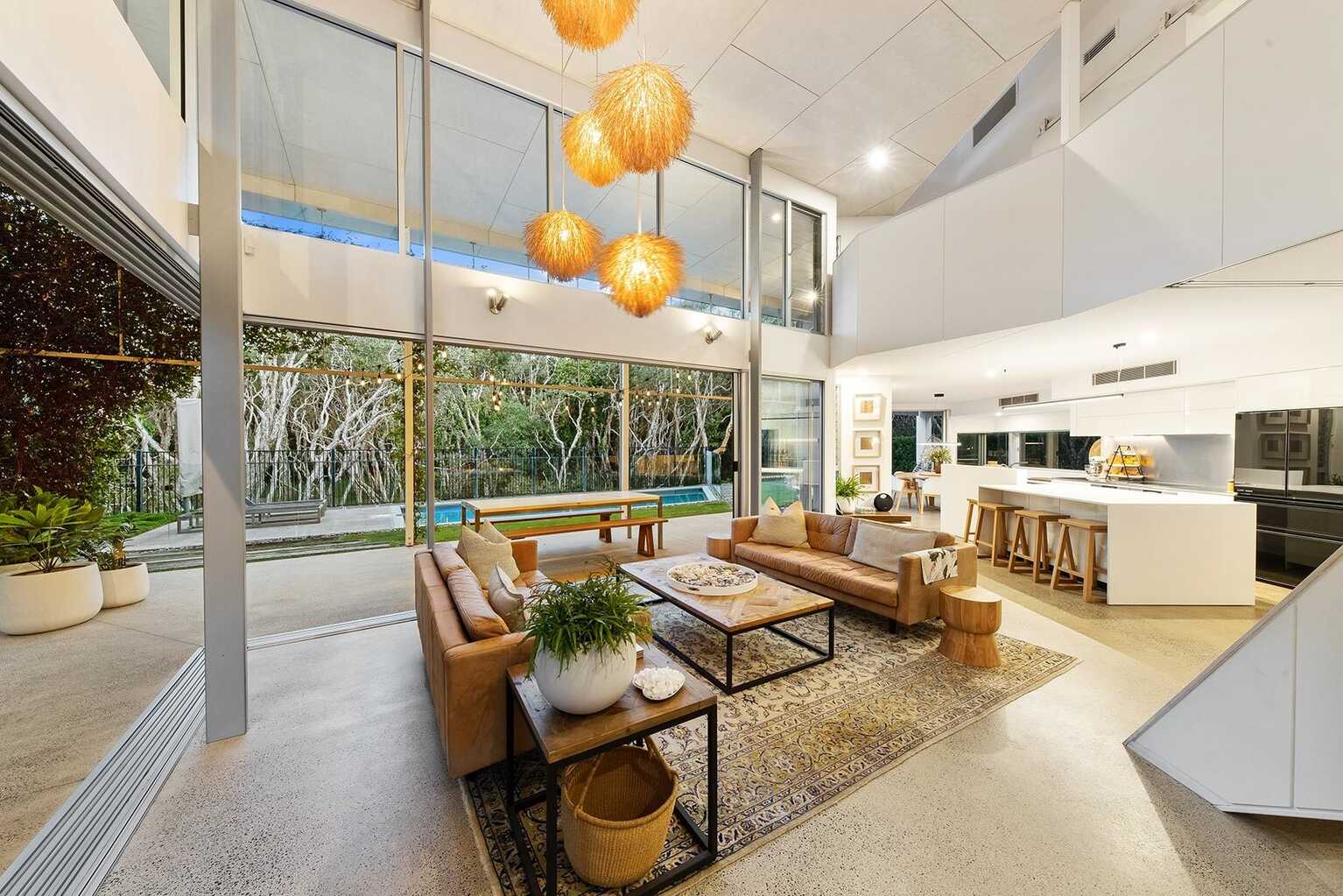 25 Whitehaven Parade Yaroomba 25 Whitehaven Parade Yaroomba