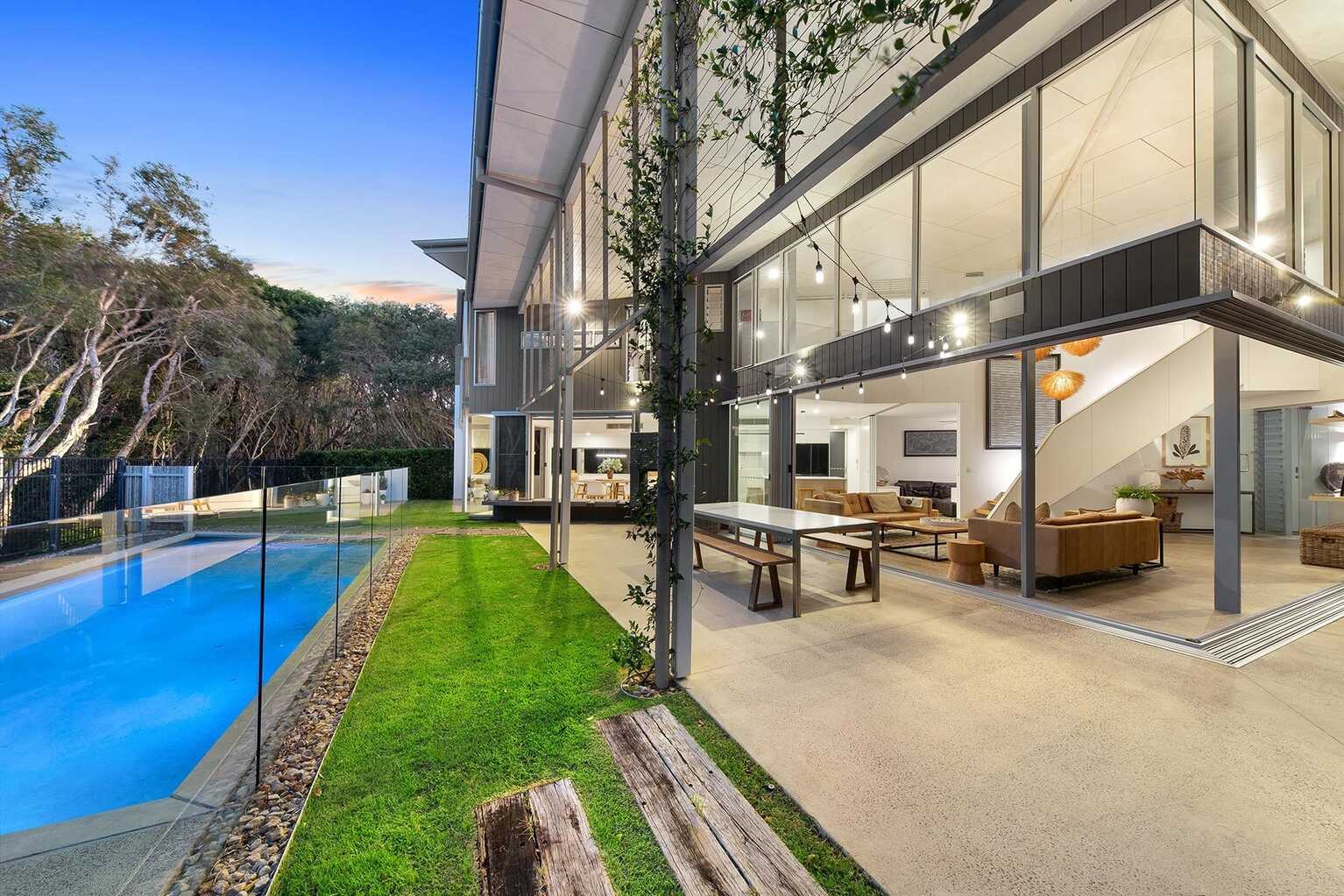 25 Whitehaven Parade Yaroomba 25 Whitehaven Parade Yaroomba
