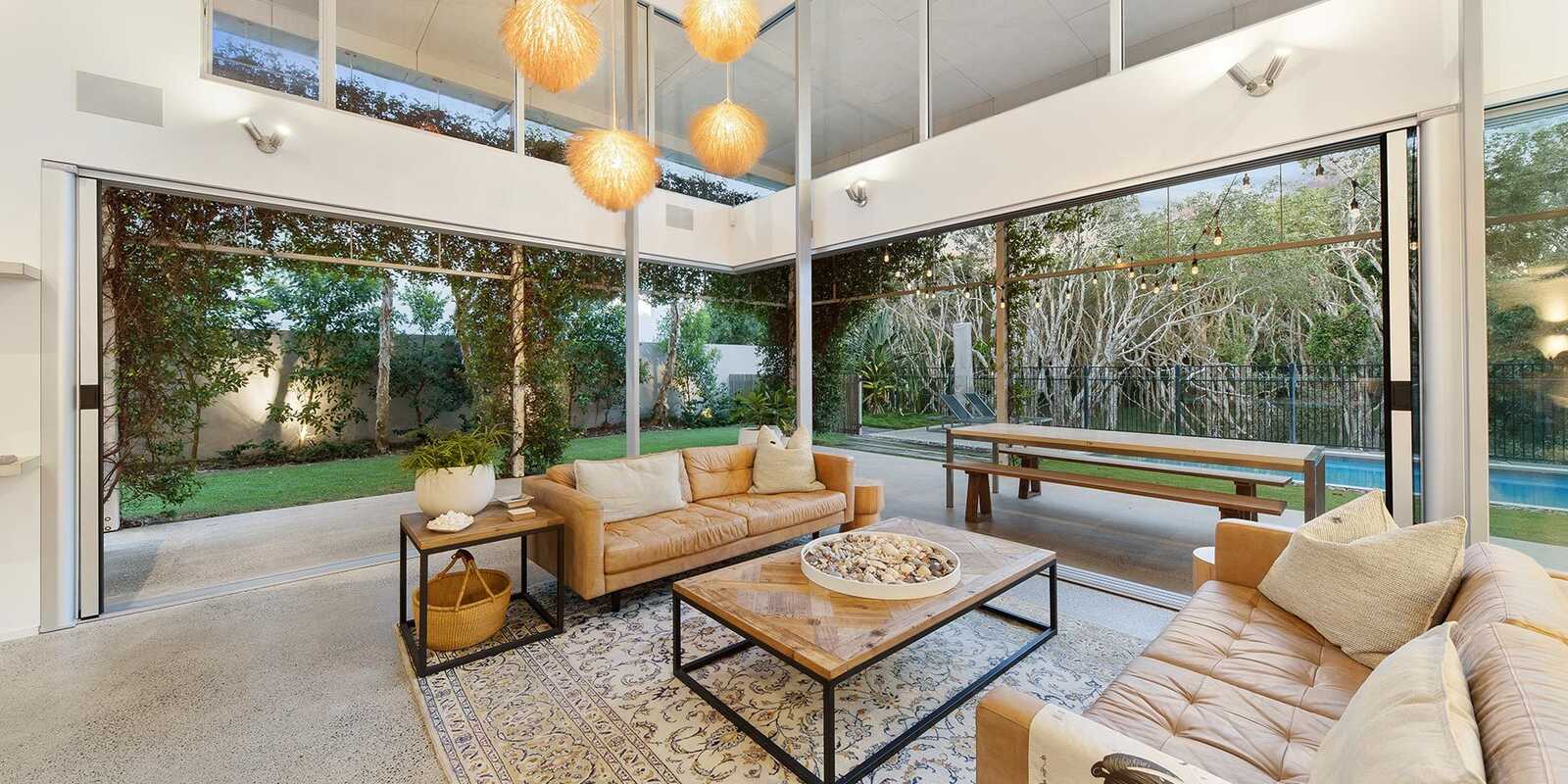 25 Whitehaven Parade Yaroomba 25 Whitehaven Parade Yaroomba
