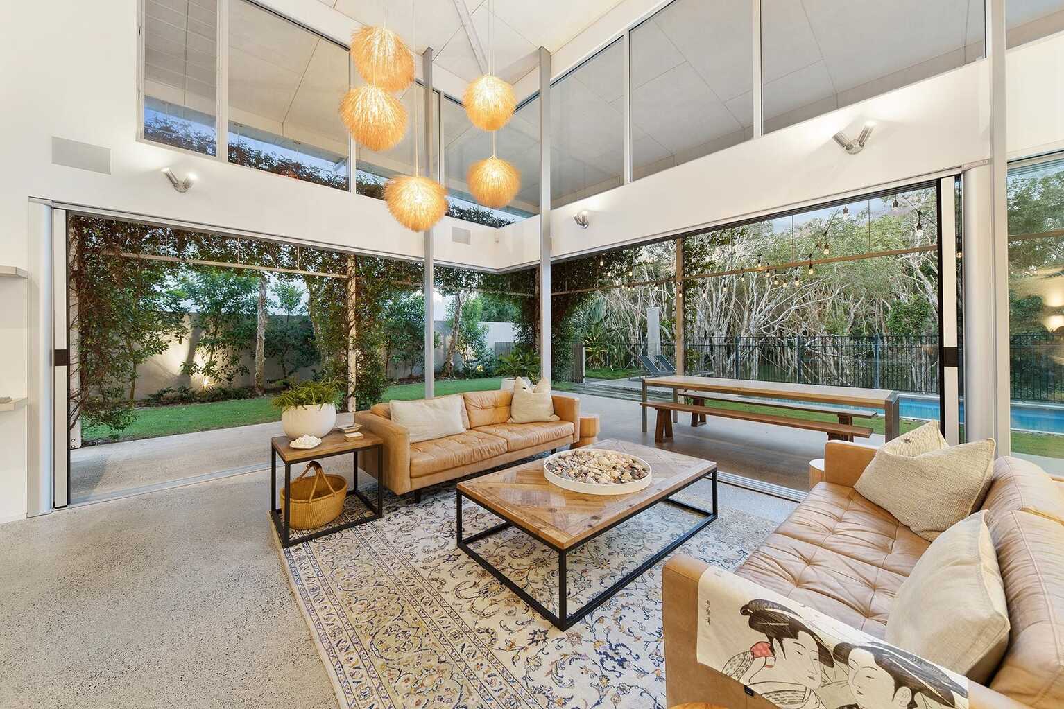 25 Whitehaven Parade Yaroomba 25 Whitehaven Parade Yaroomba