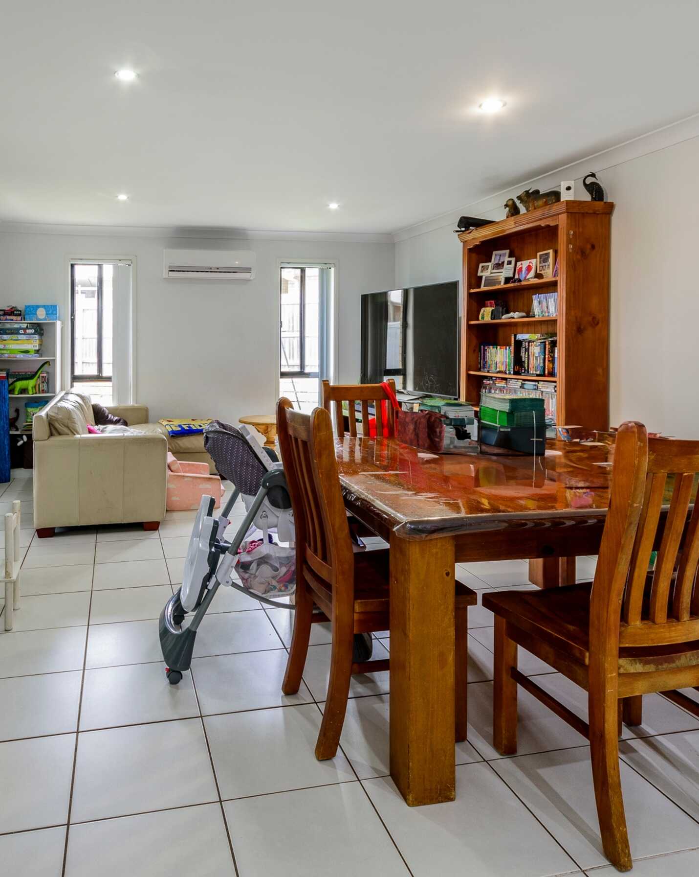 73 Willowleaf Circuit Upper Caboolture, Caboolture - Thumbnail 5
