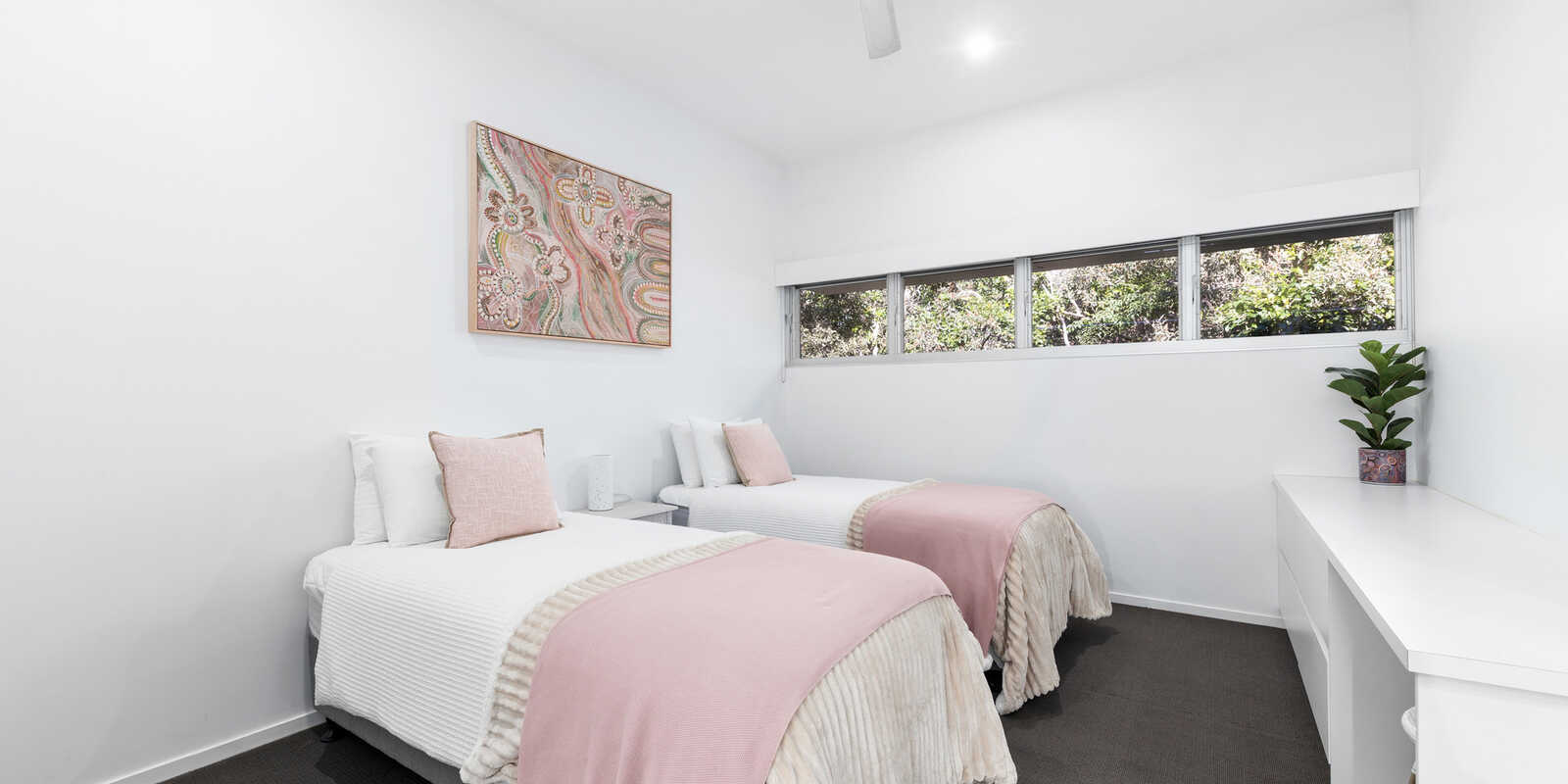 25 Whitehaven Parade Yaroomba 25 Whitehaven Parade Yaroomba