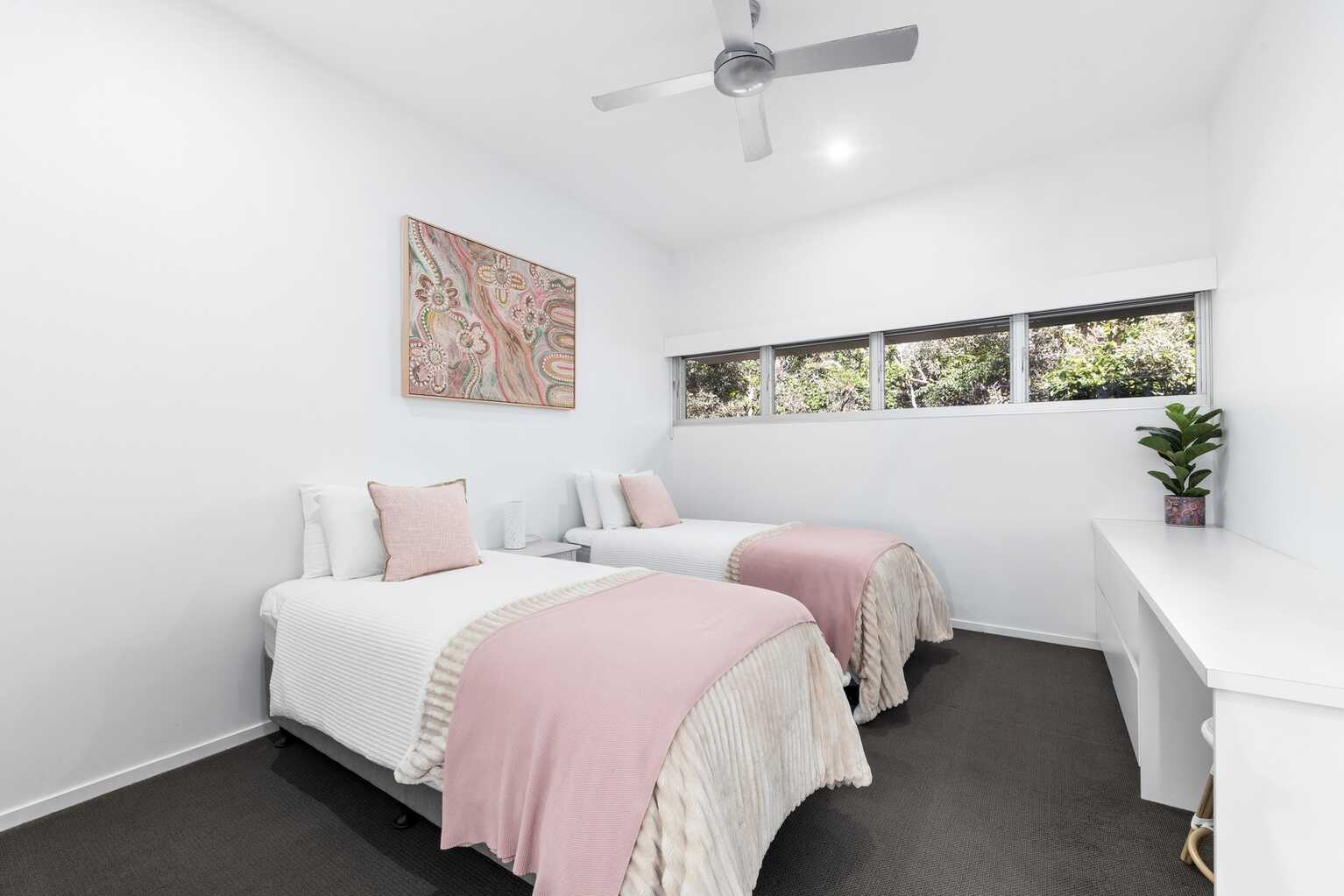 25 Whitehaven Parade Yaroomba 25 Whitehaven Parade Yaroomba