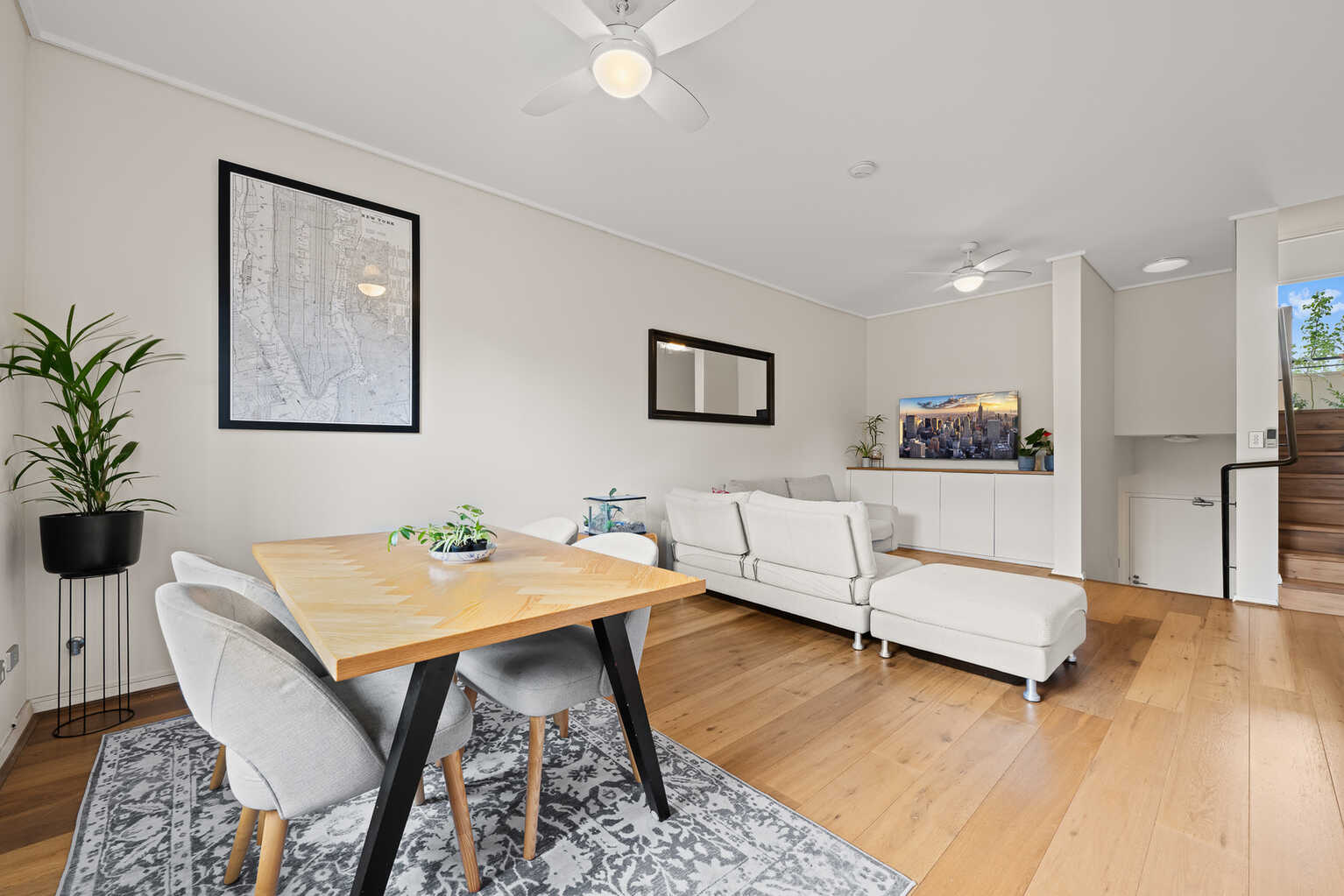58/20 Close Street Canterbury