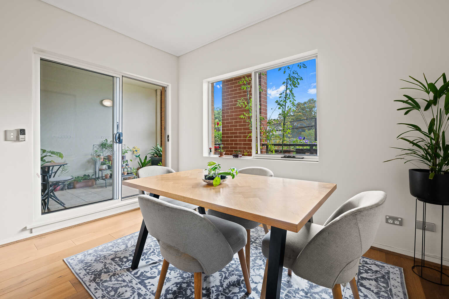58/20 Close Street Canterbury