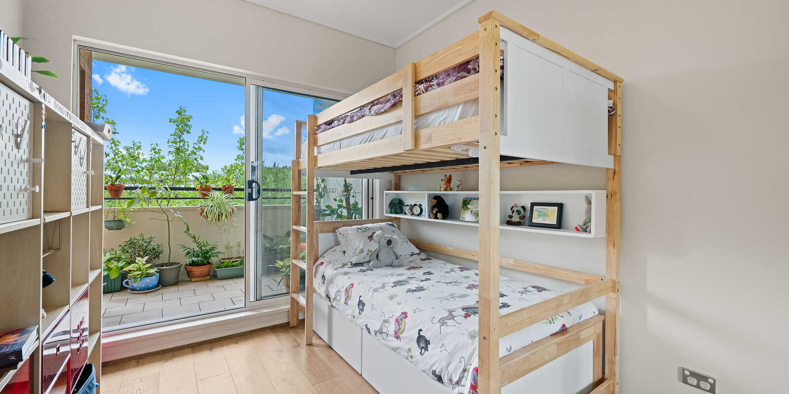 58/20 Close Street Canterbury