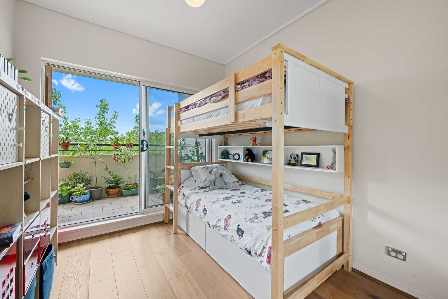 58/20 Close Street Canterbury