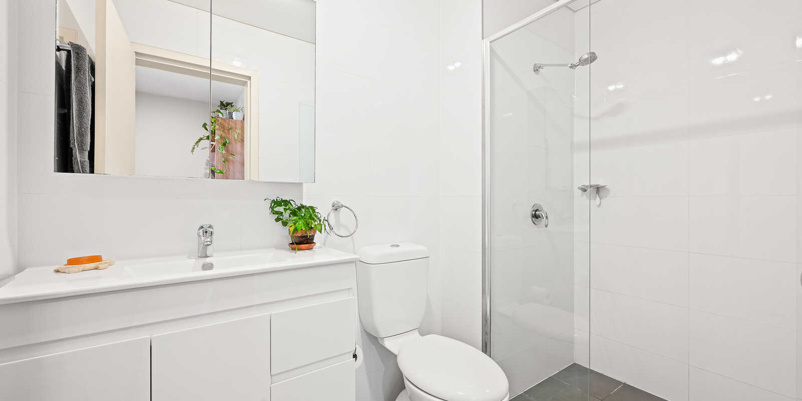 58/20 Close Street Canterbury