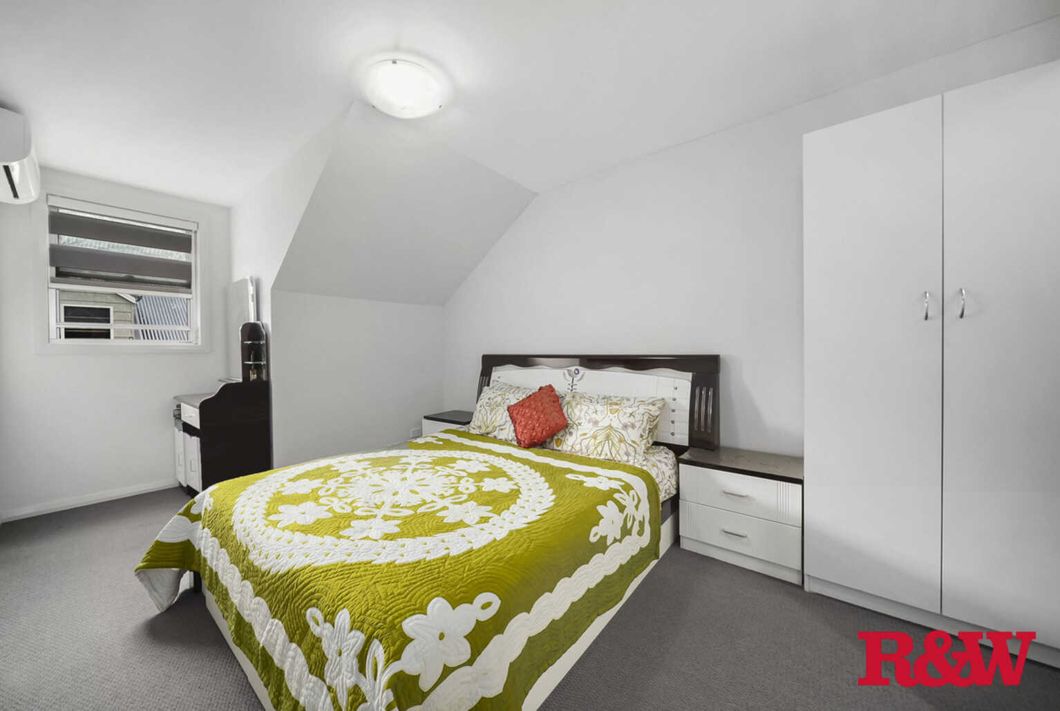 7/98 Albert Street Werrington