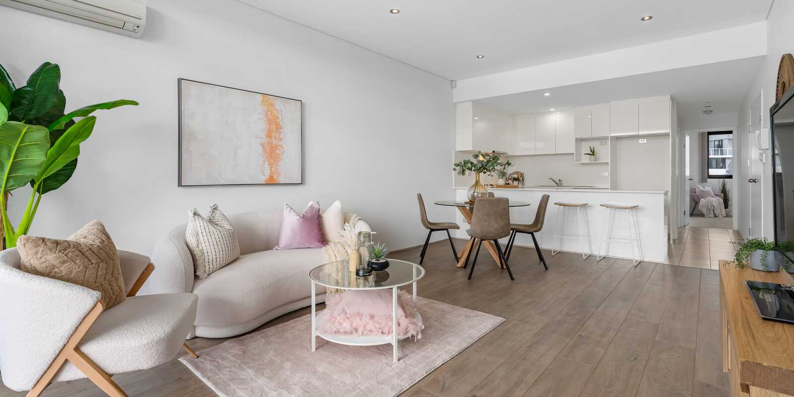 16/58 Powell St Homebush