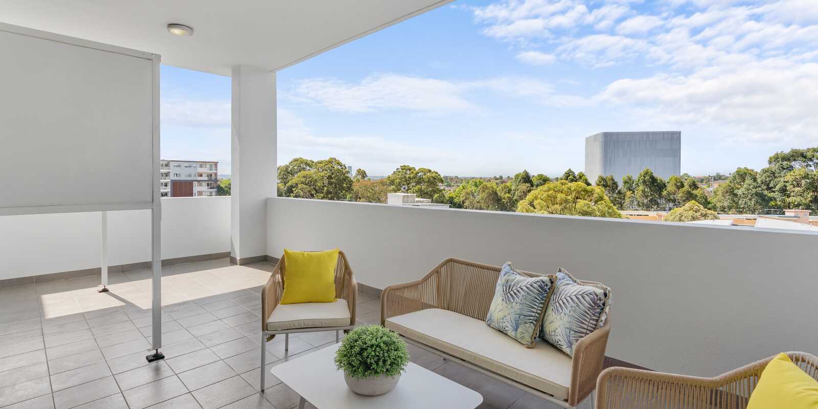 16/58 Powell St Homebush