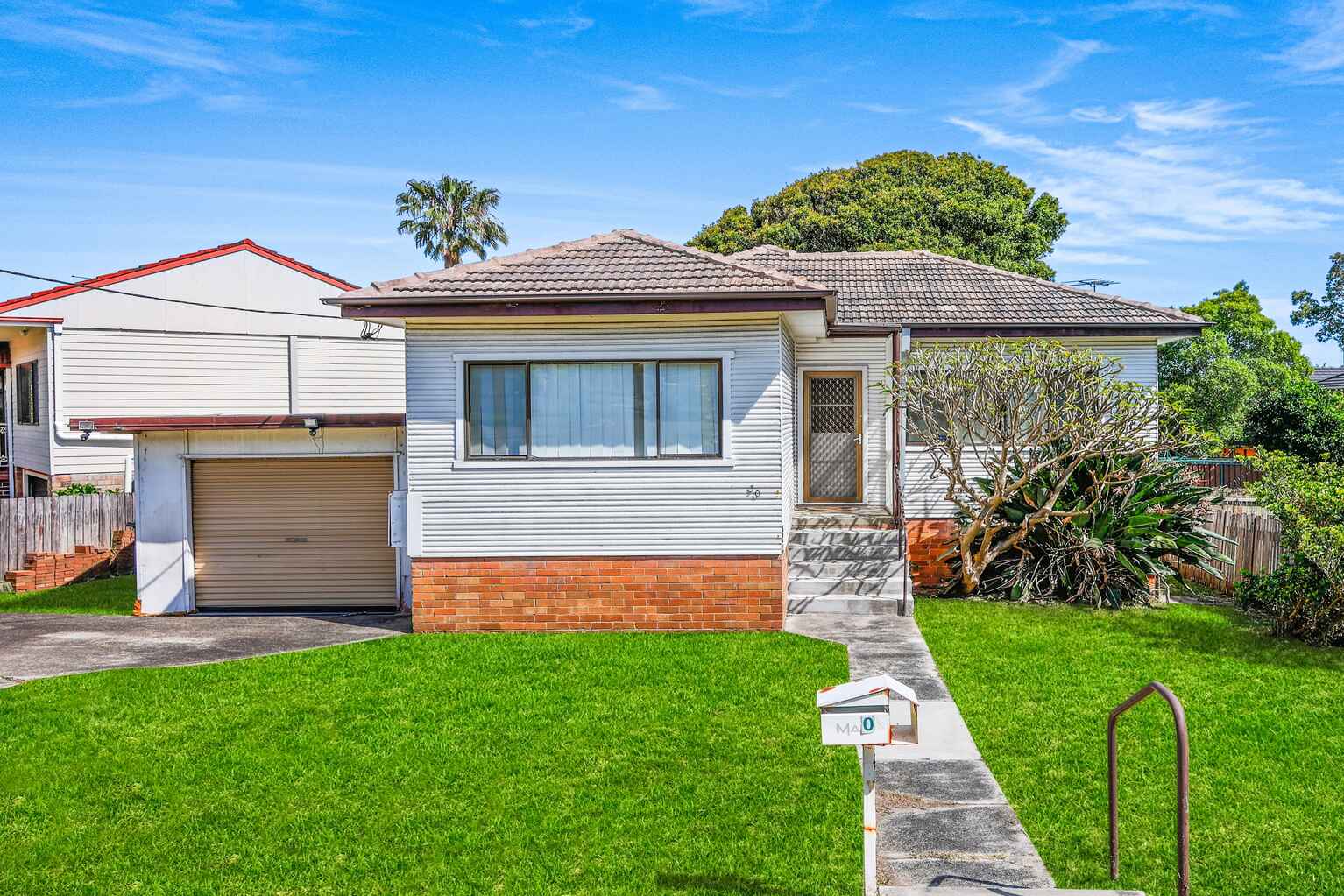 30 Woomera Road Little Bay 30 Woomera Road Little Bay