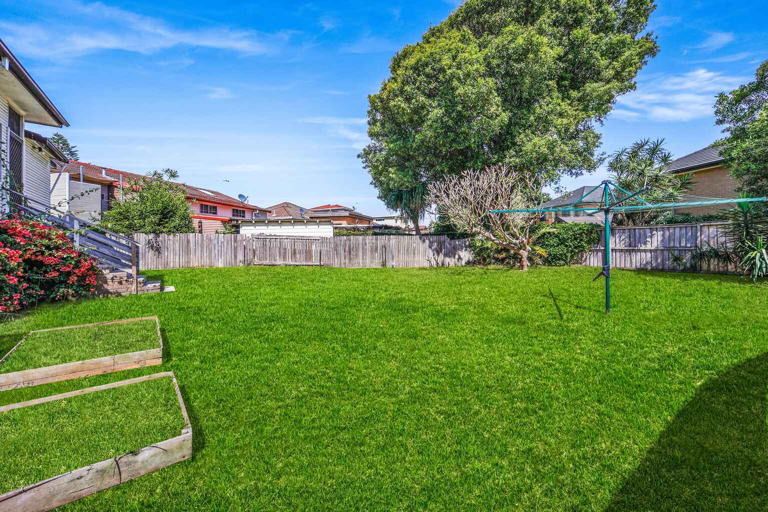 30 Woomera Road Little Bay 30 Woomera Road Little Bay