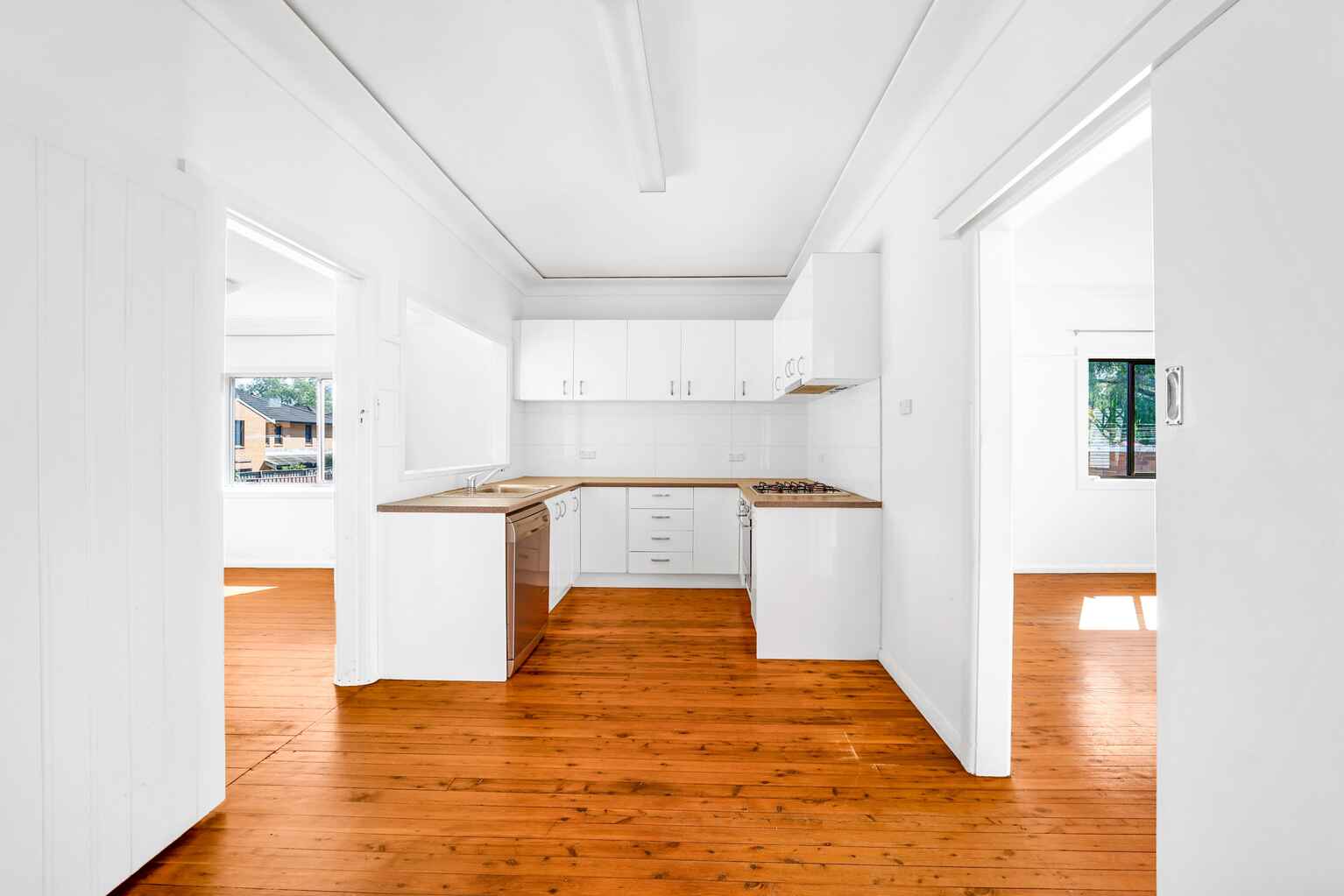 30 Woomera Road Little Bay 30 Woomera Road Little Bay