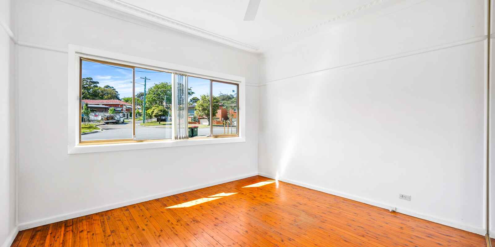 30 Woomera Road Little Bay 30 Woomera Road Little Bay