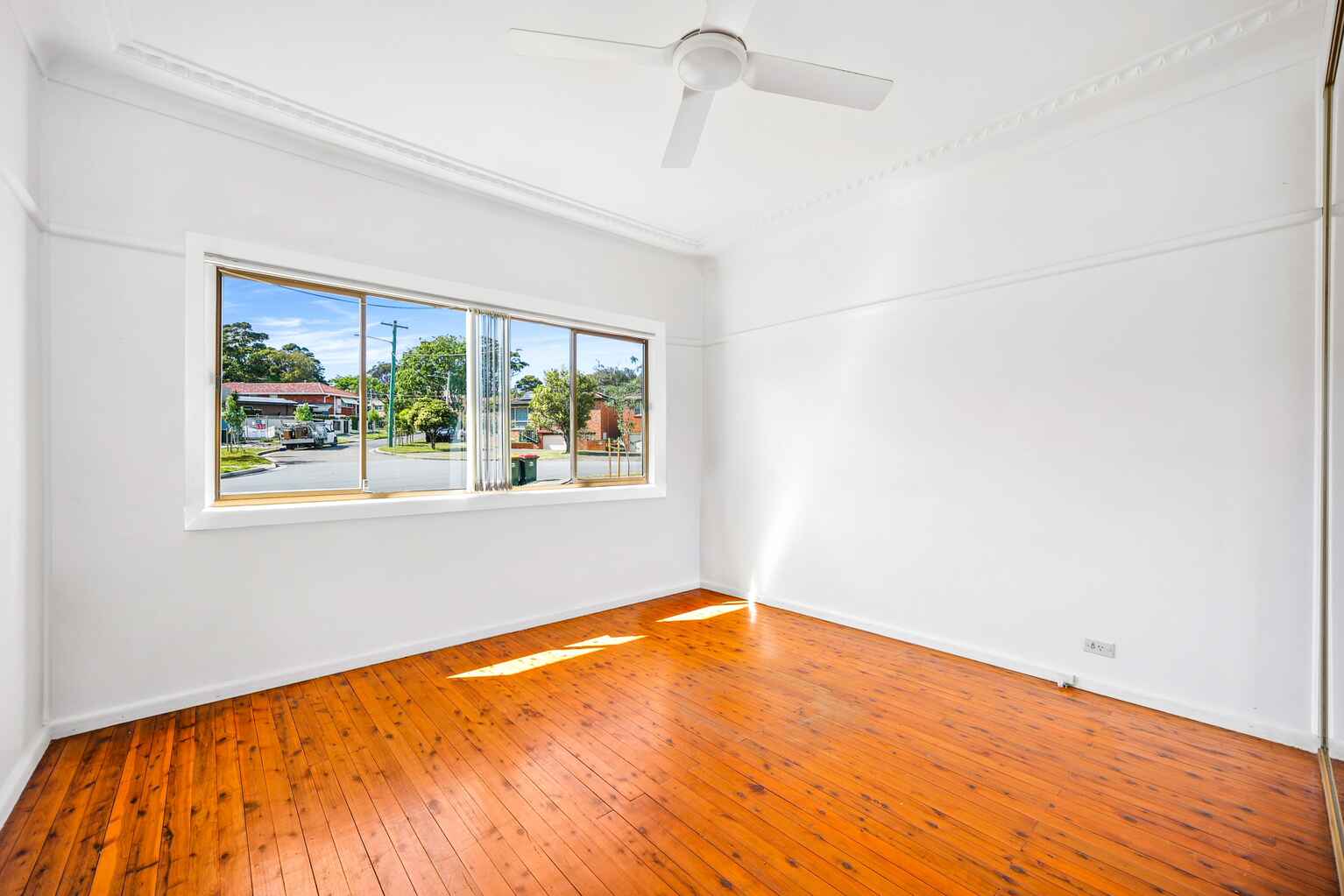 30 Woomera Road Little Bay 30 Woomera Road Little Bay