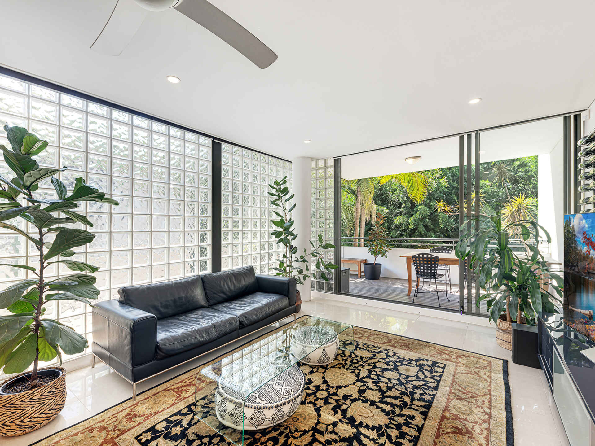 2/16 Rocklands Road Wollstonecraft
