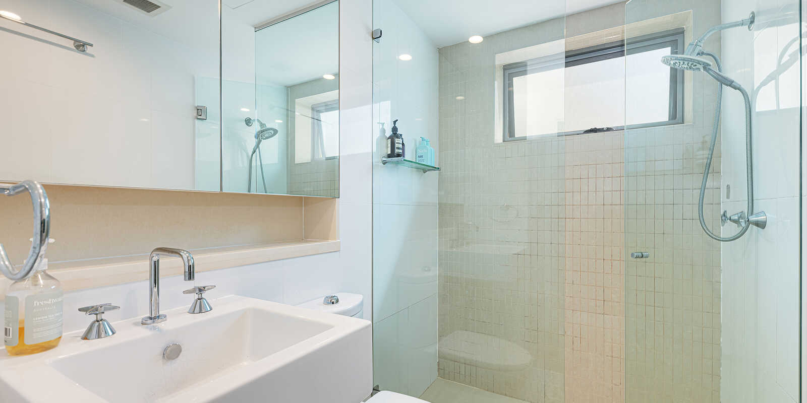 2/16 Rocklands Road Wollstonecraft 2/16 Rocklands Road Wollstonecraft