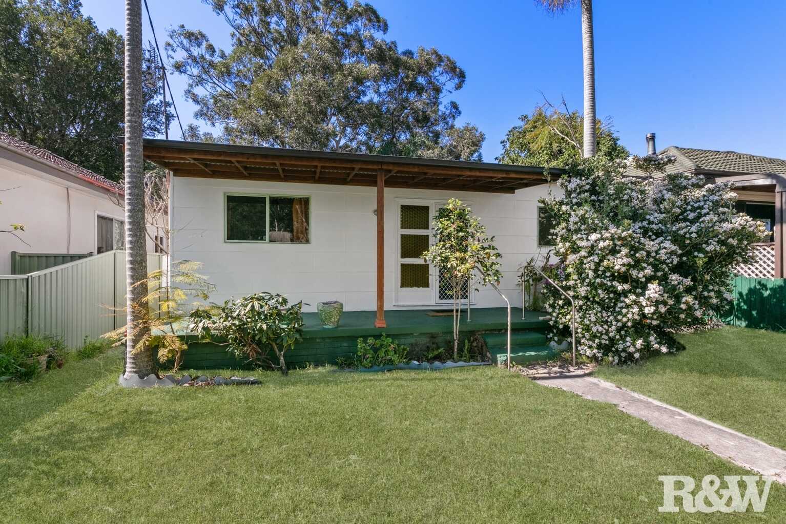 32 Collareen Street Ettalong Beach 32 Collareen Street Ettalong Beach