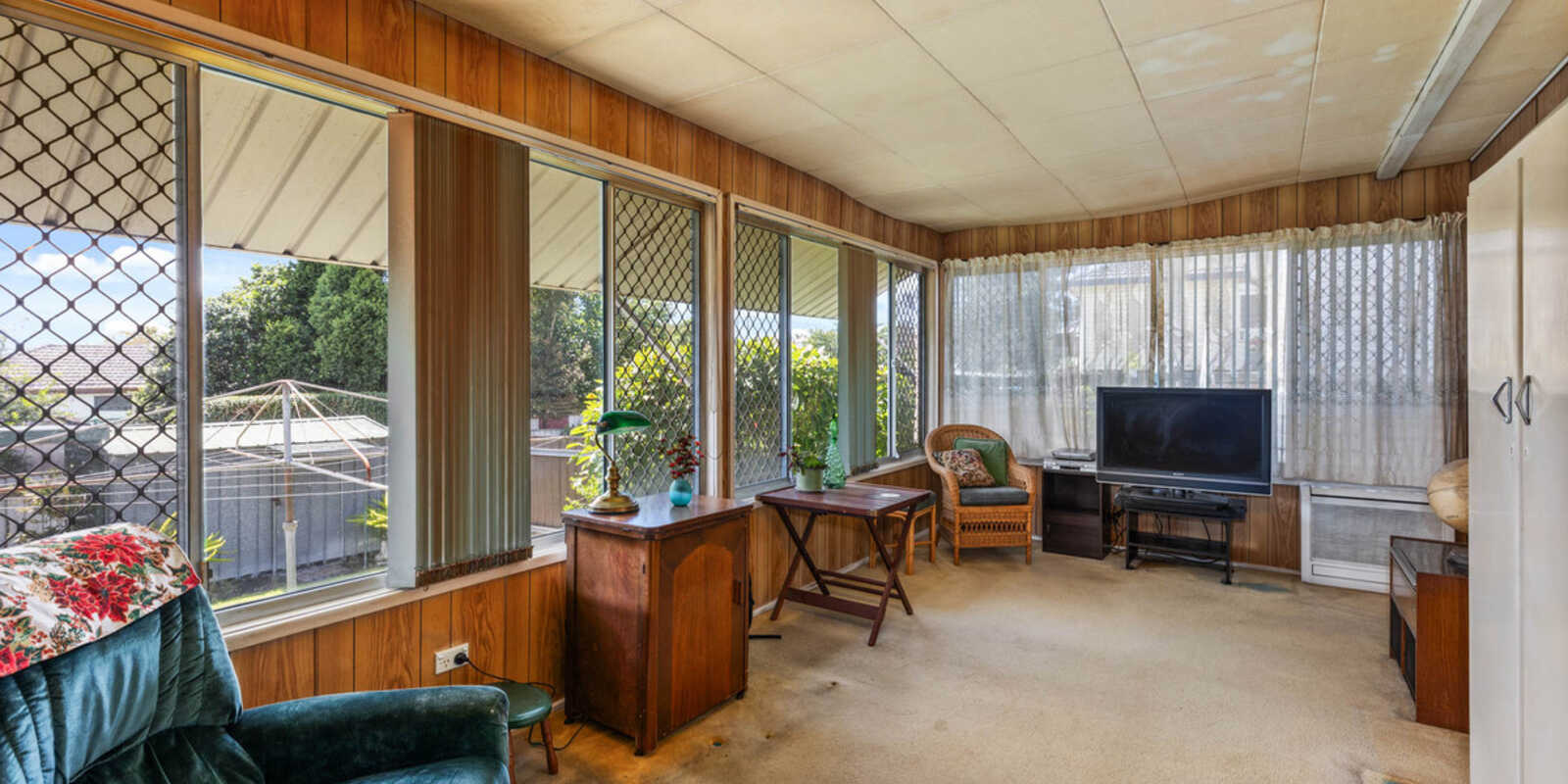 527 Maitland Road Mayfield West 527 Maitland Road Mayfield West