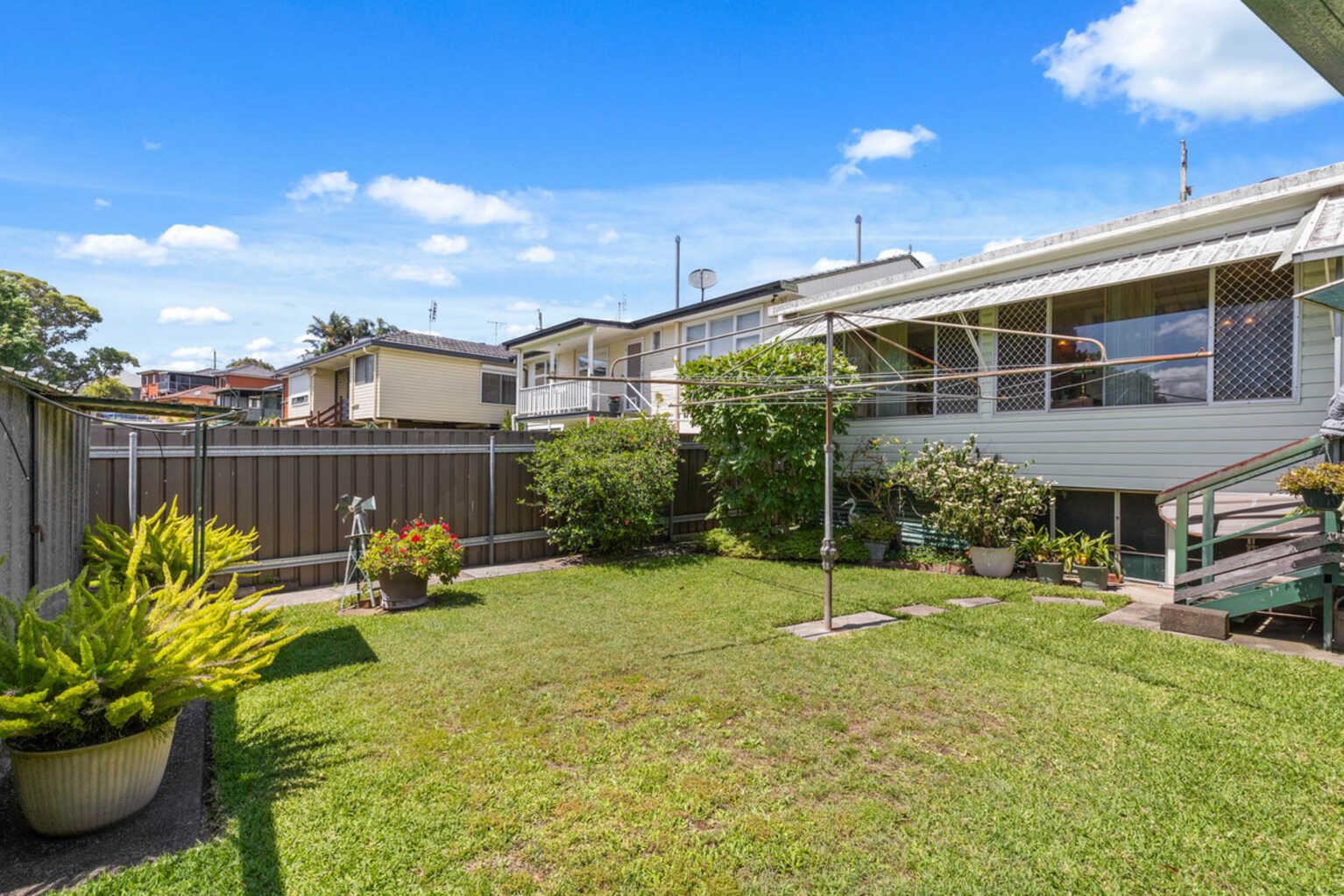 527 Maitland Road Mayfield West 527 Maitland Road Mayfield West
