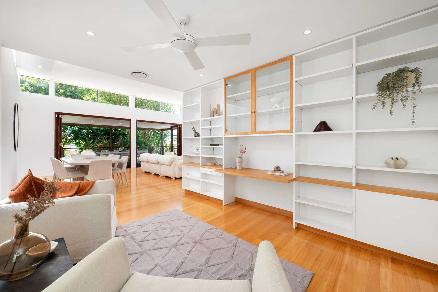 16 Upper Lancaster Road Ascot