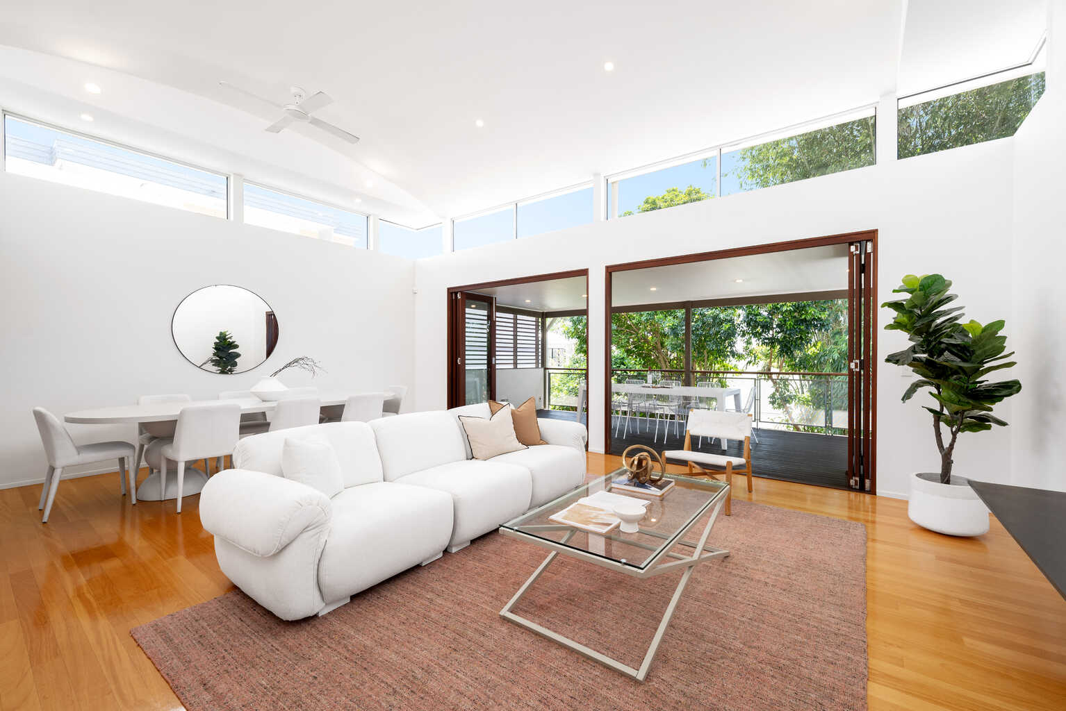 16 Upper Lancaster Road Ascot 16 Upper Lancaster Road Ascot