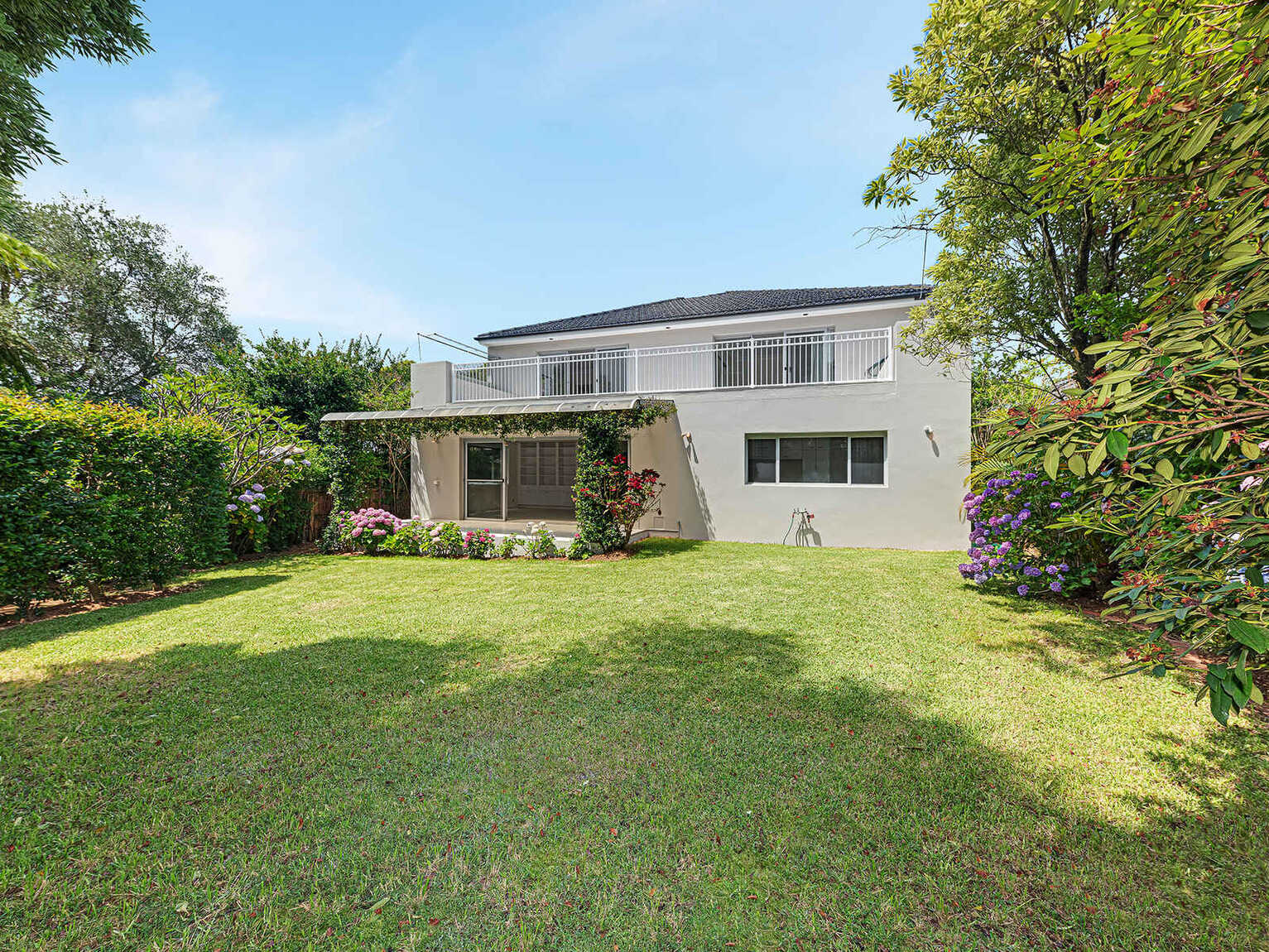 75 Baringa Road Northbridge