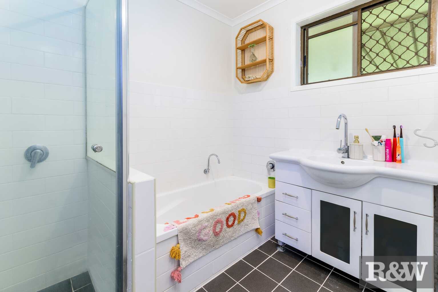 32 Meadow Street Caboolture 32 Meadow Street Caboolture