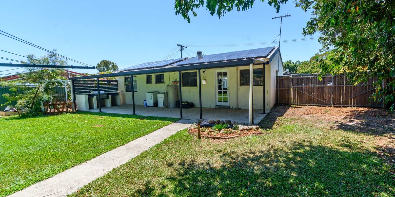 32 Meadow Street Caboolture 32 Meadow Street Caboolture