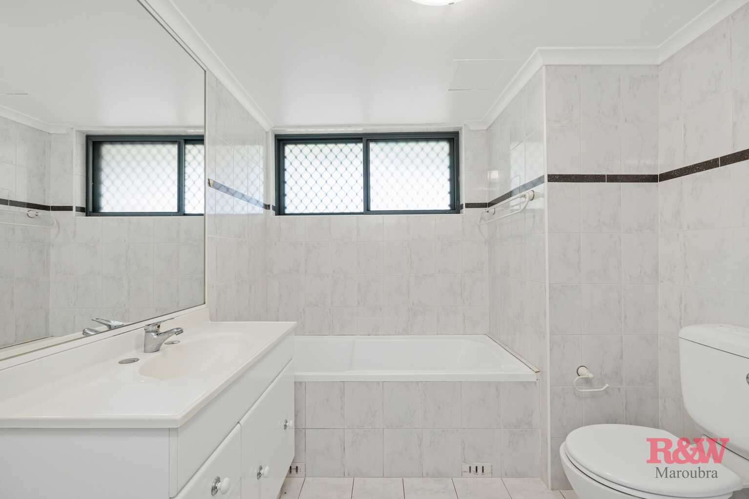 2/79-87 Boyce Road Maroubra