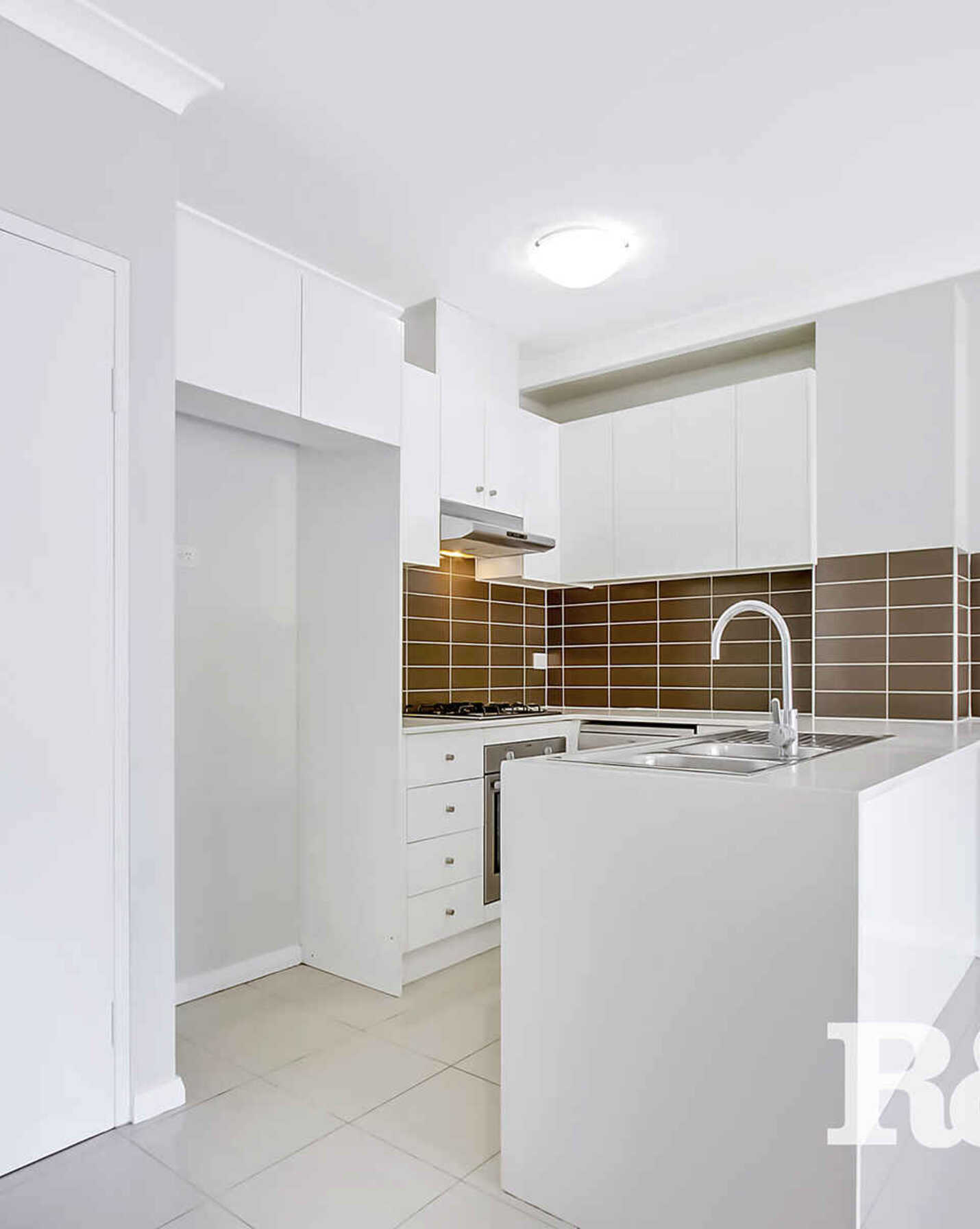 2/55-57 Hassall Street Westmead, Westmead - Thumbnail 2