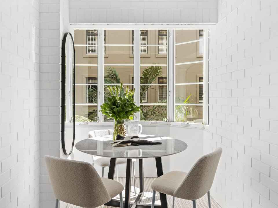 33/16 Macleay Street Elizabeth Bay
