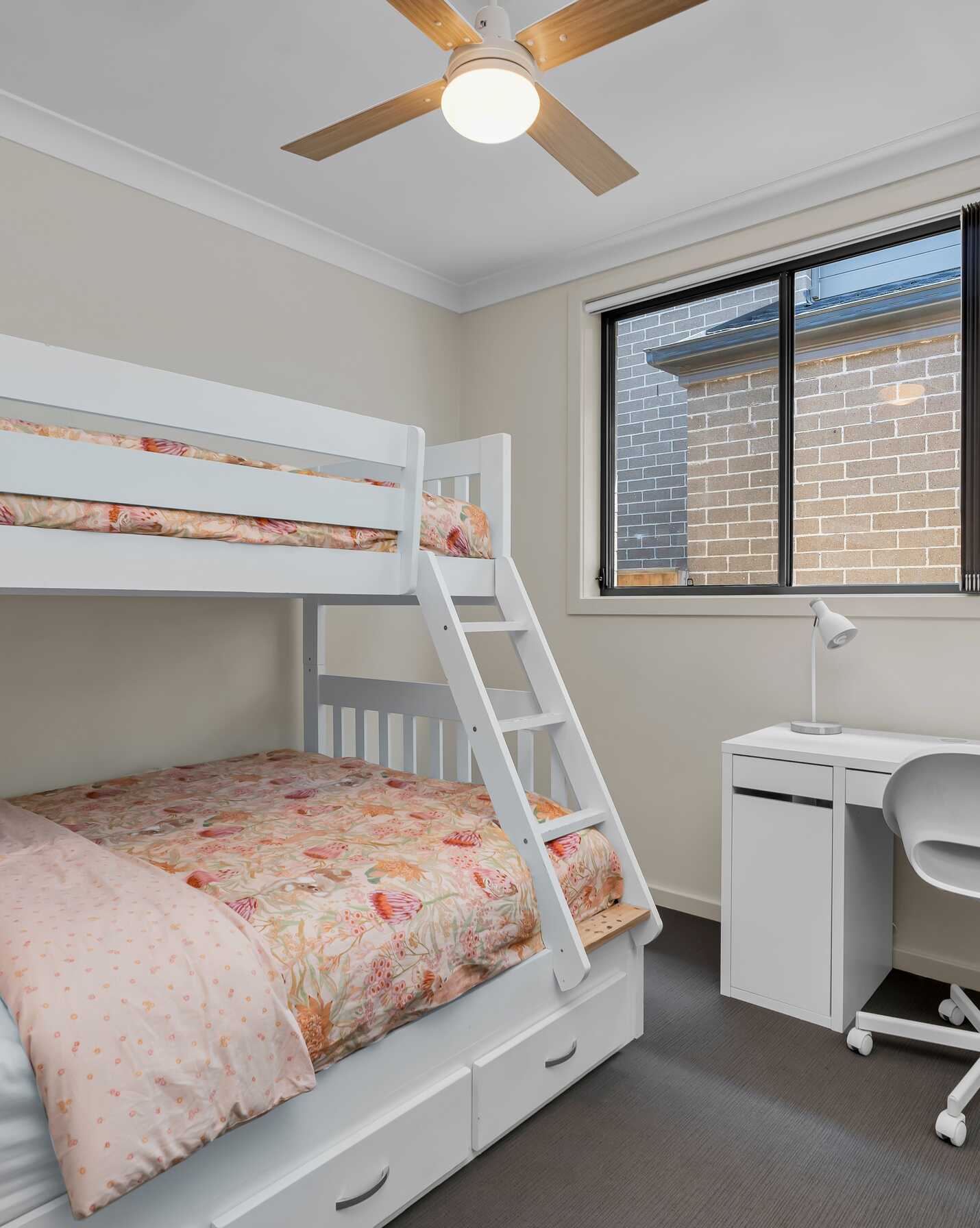 21 Booth Street Gregory Hills, Hills - Thumbnail 8