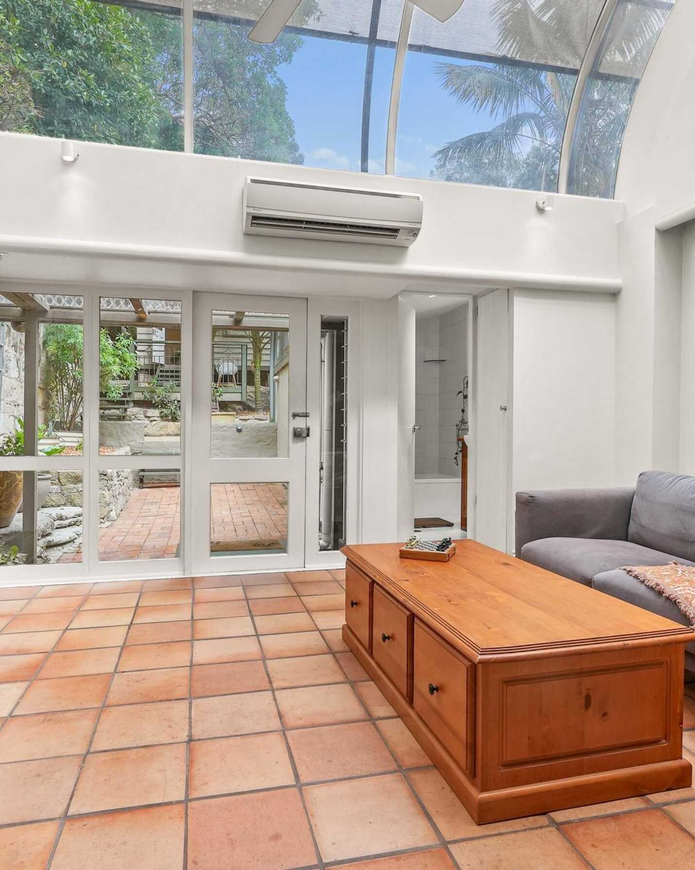 9 Graham Street Rozelle, Rozelle - Thumbnail 2