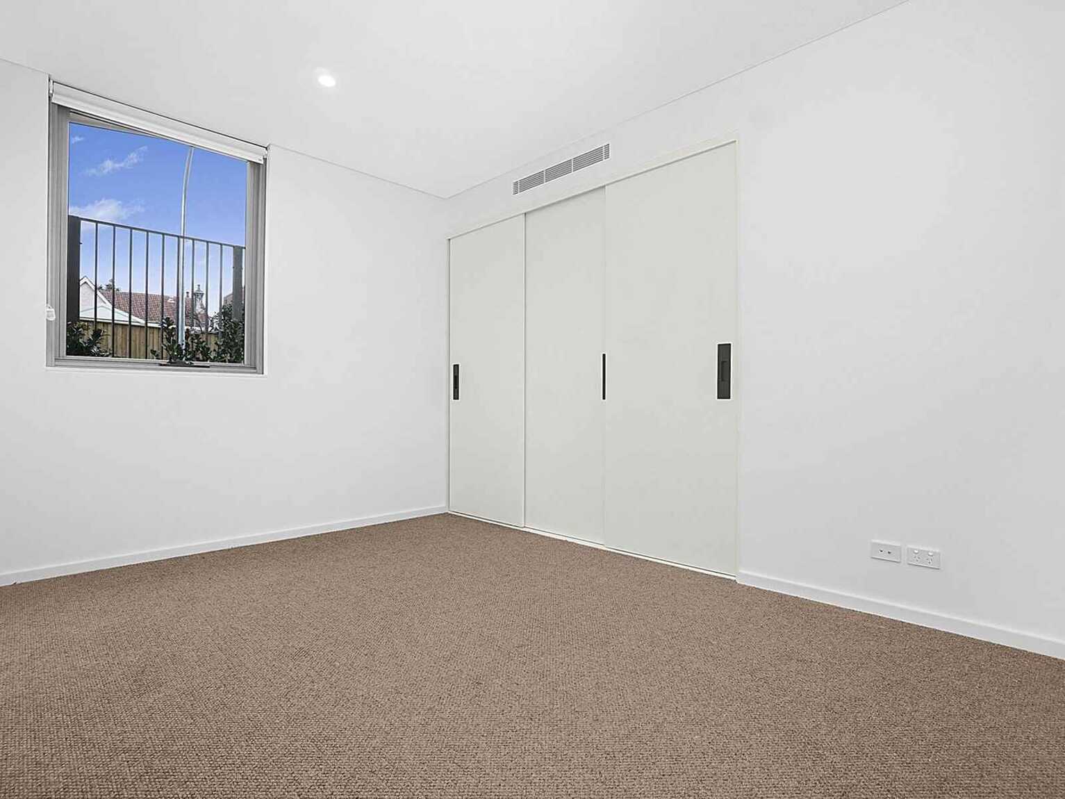 106/7 Mungo Scott Place Summer Hill