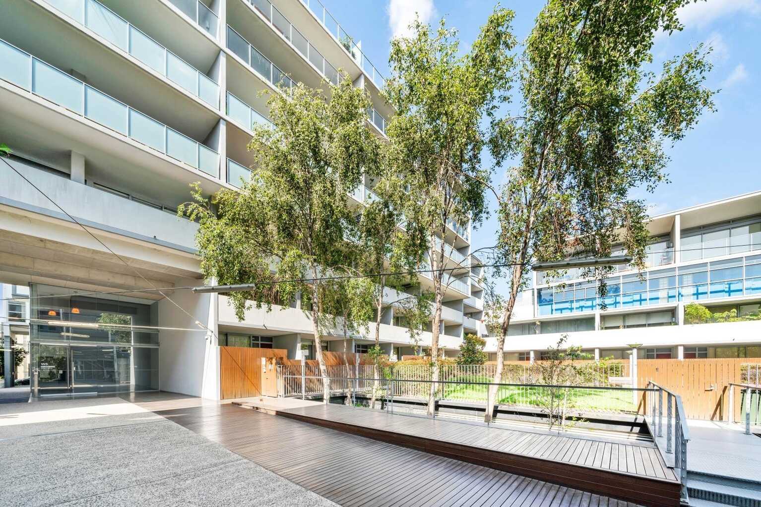 505/12 Danks Street Waterloo