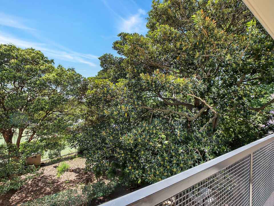 30/50 Roslyn Gardens Elizabeth Bay