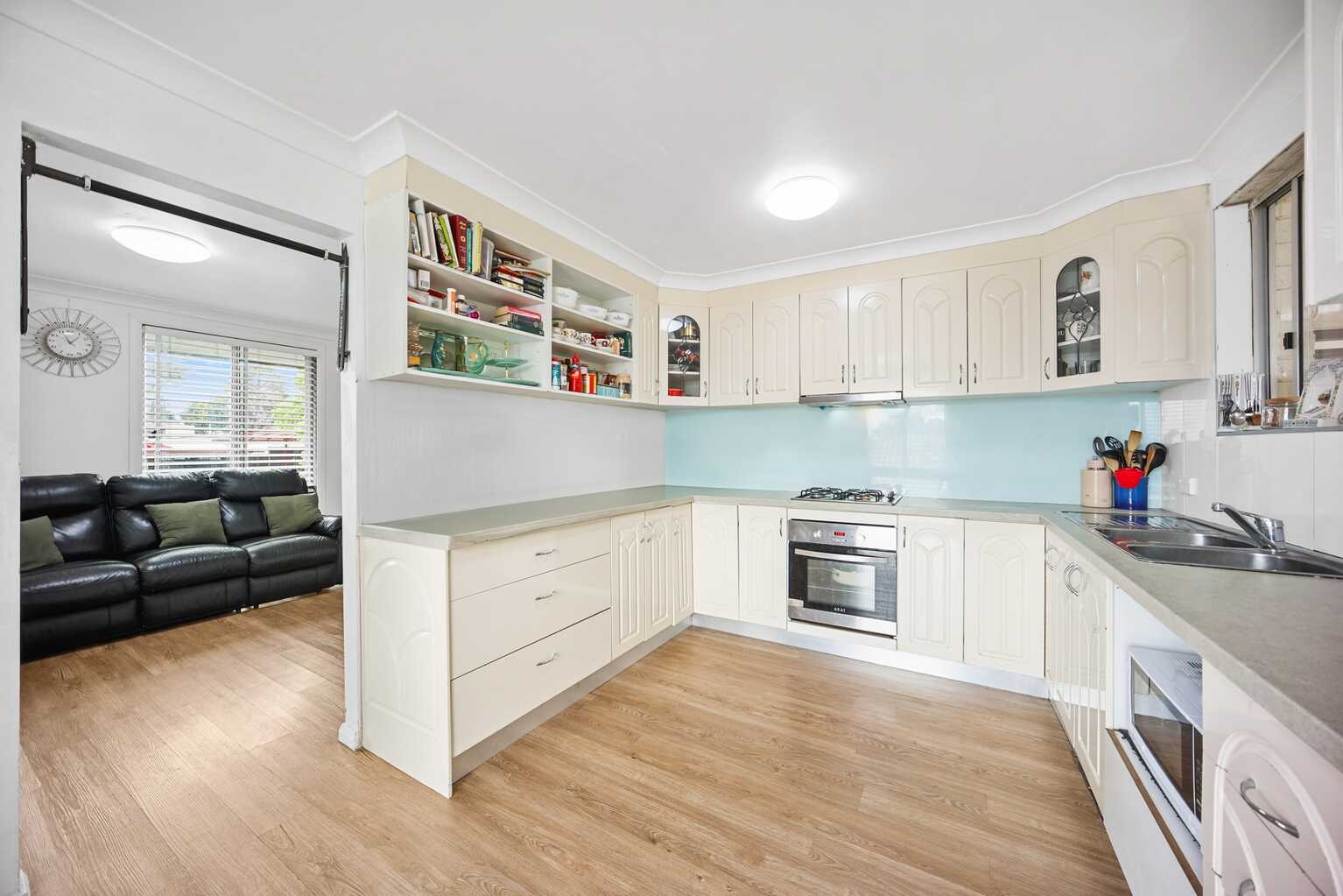 5 Dolomite Place Eagle Vale 5 Dolomite Place Eagle Vale