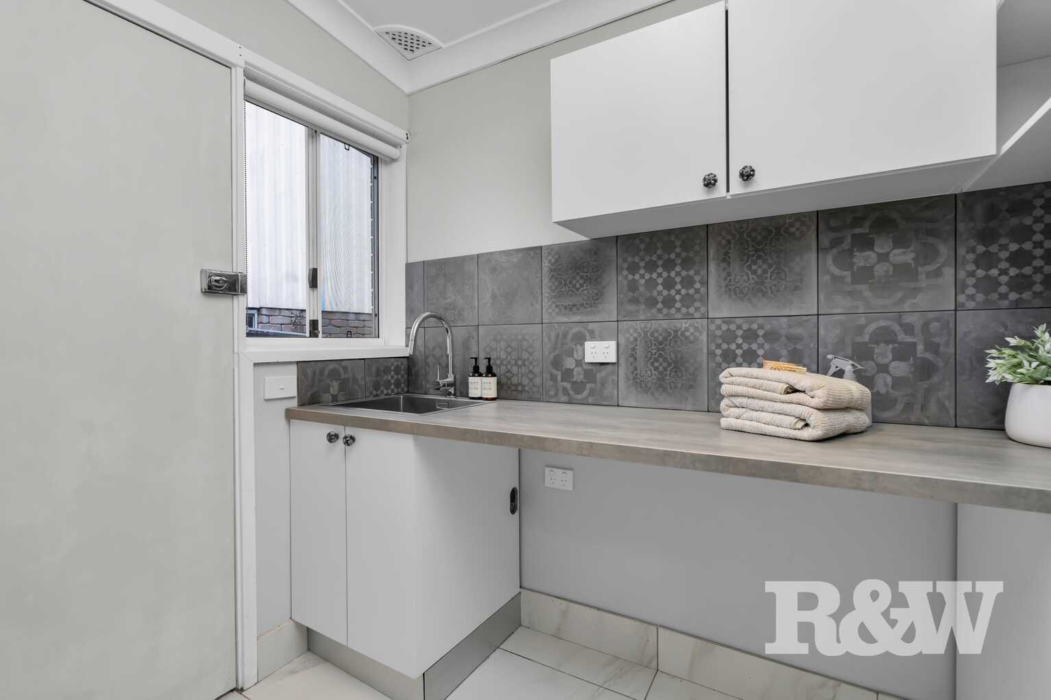 3 Buckland Road Casula 3 Buckland Road Casula