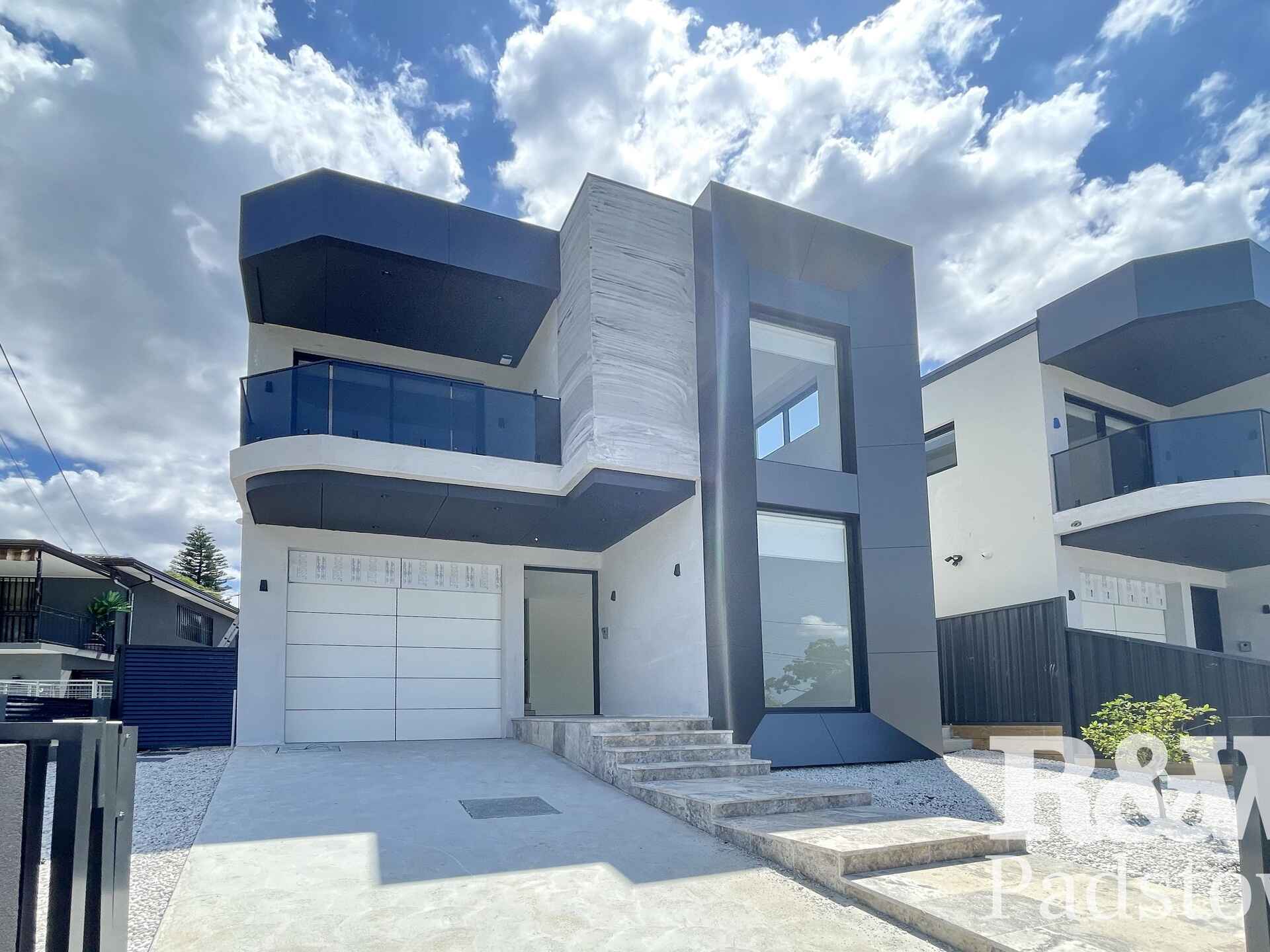 7B Holland Crescent Casula