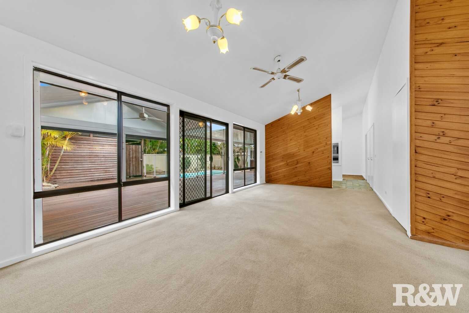 24 Greenhaven Drive Umina Beach 24 Greenhaven Drive Umina Beach