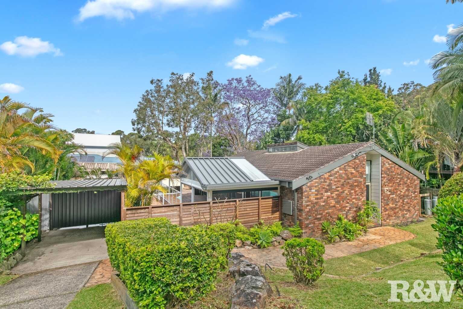 24 Greenhaven Drive Umina Beach 24 Greenhaven Drive Umina Beach