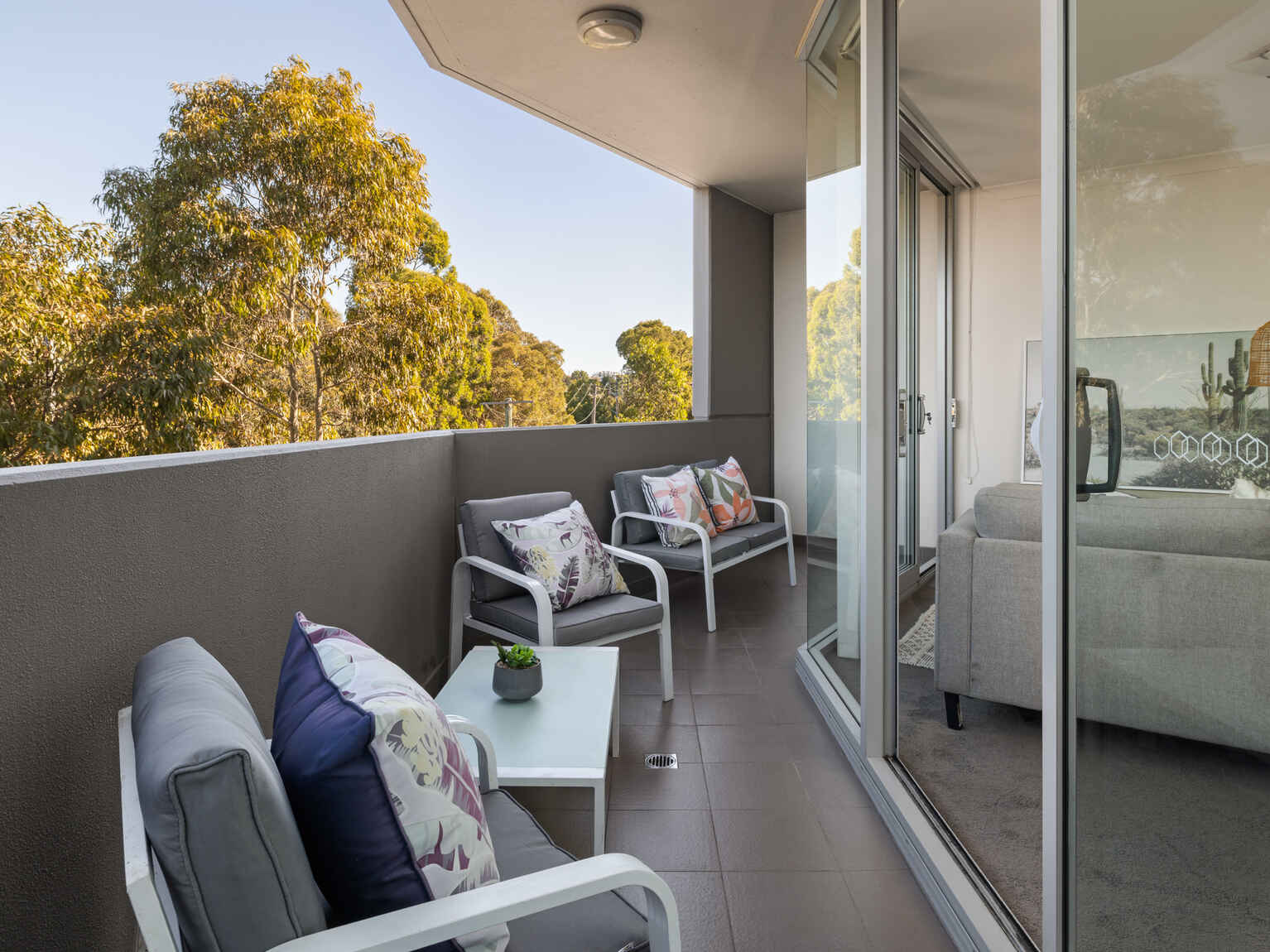308/9-11 Wollongong Road Arncliffe