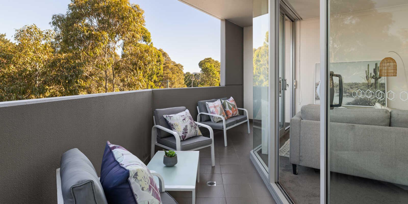 308/9-11 Wollongong Road Arncliffe